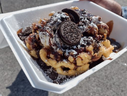 231 Funnel Cake Stock Photos, High-Res Pictures, and Images - Getty Images